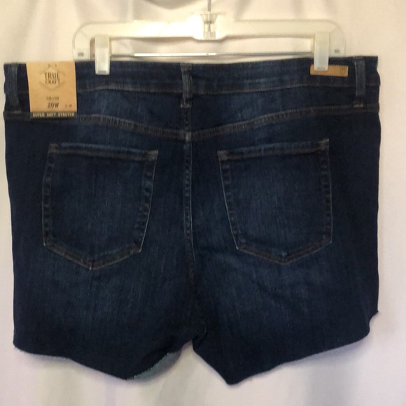 TRUE CRAFT PLUS women’s denim blue shorts. Size 20 W. Super soft stretch. - Picture 5 of 10